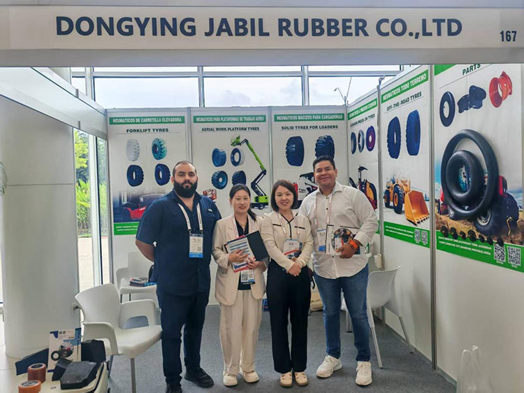 Jabil Lastikler 2025 Panama International Tire Expo'da parlıyor ve birden fazla ülkeden alıcılarla stratejik işbirliği niyetine ulaşıyor Jabil Lastikler 2025 Panama International Tire Expo'da parlıyor ve birden fazla ülkeden alıcılarla stratejik işbirliği niyetine ulaşıyor