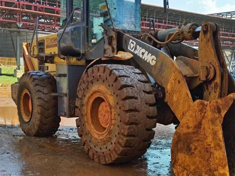 23,5-25 Katı Lastik – Endonezya Nikel Madenciliği Operasyonları için Kanıtlanmış Çözüm 23,5-25 Katı Lastik – Endonezya Nikel Madenciliği Operasyonları için Kanıtlanmış Çözüm